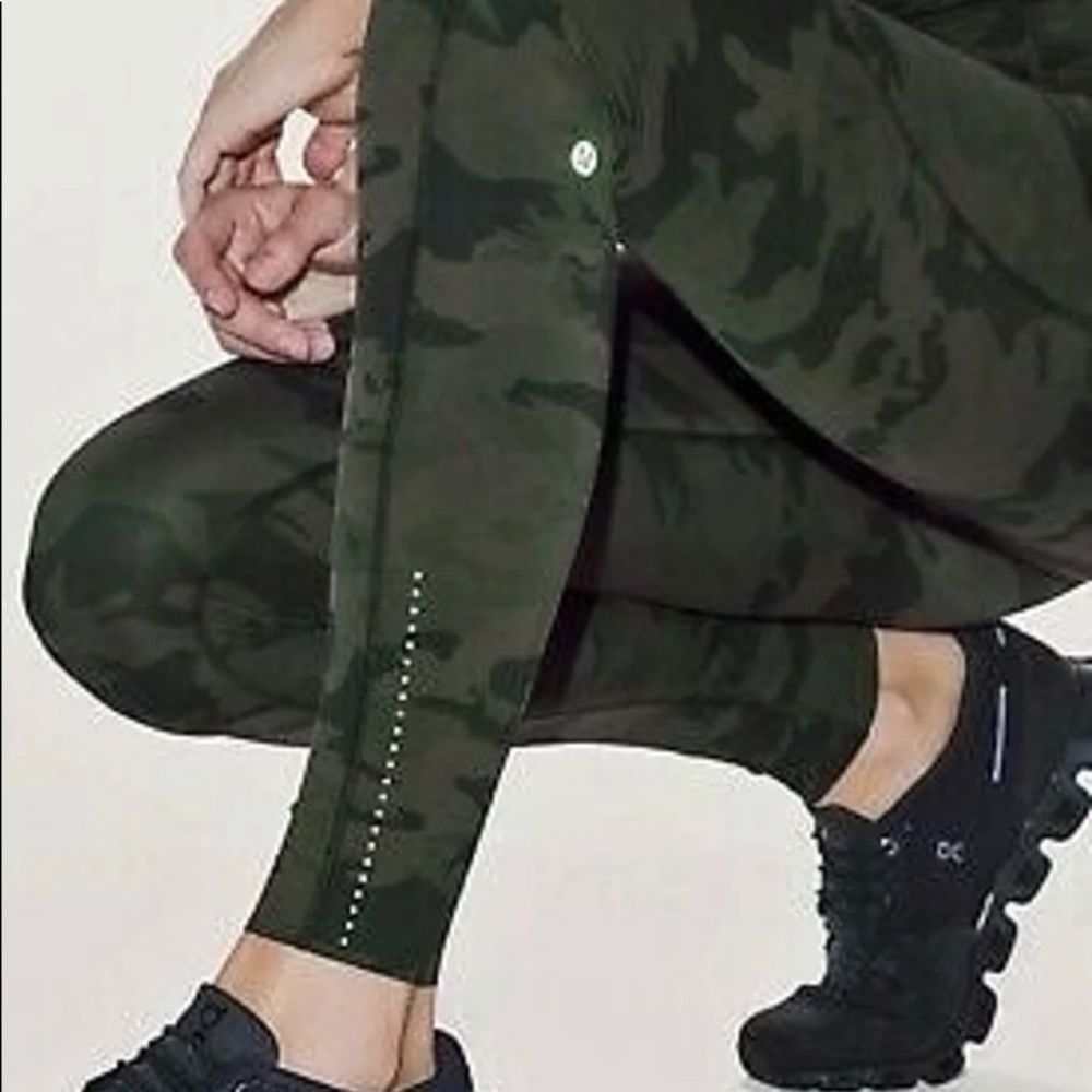 Lululemon Fast & Free 25” 7/8 Camo Tight